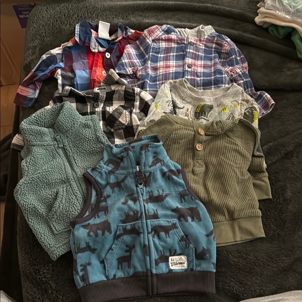 0-3 Long sleeve and vest bundle